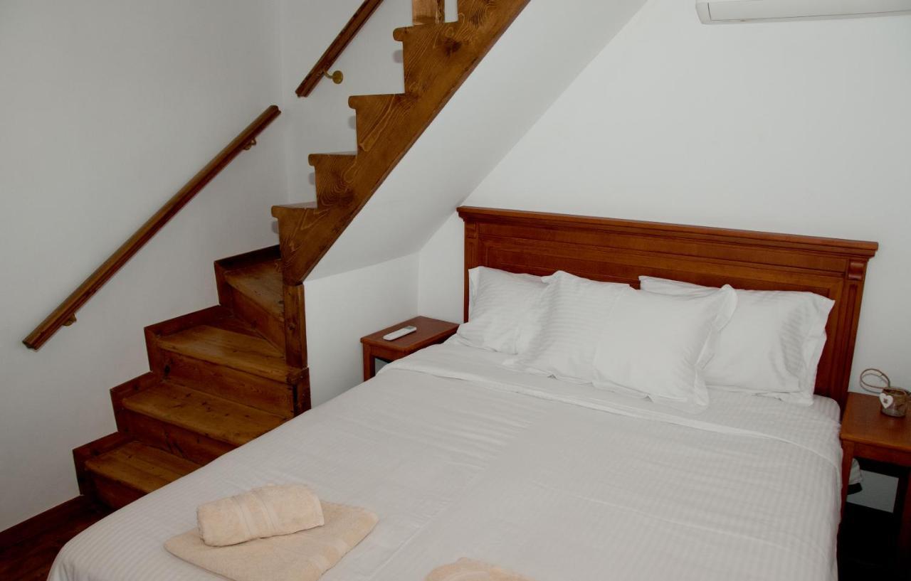 Pyrgos Fassea Kardamyli Villa Exteriör bild